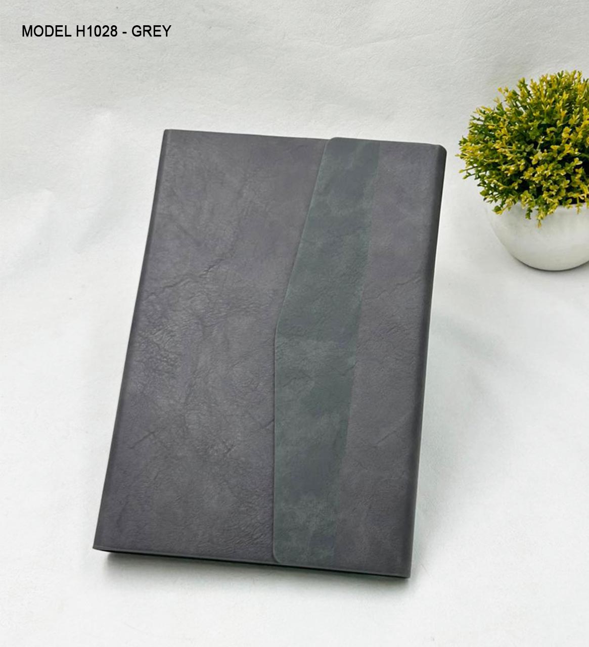 Planner Diary with Sticky Notes H1028